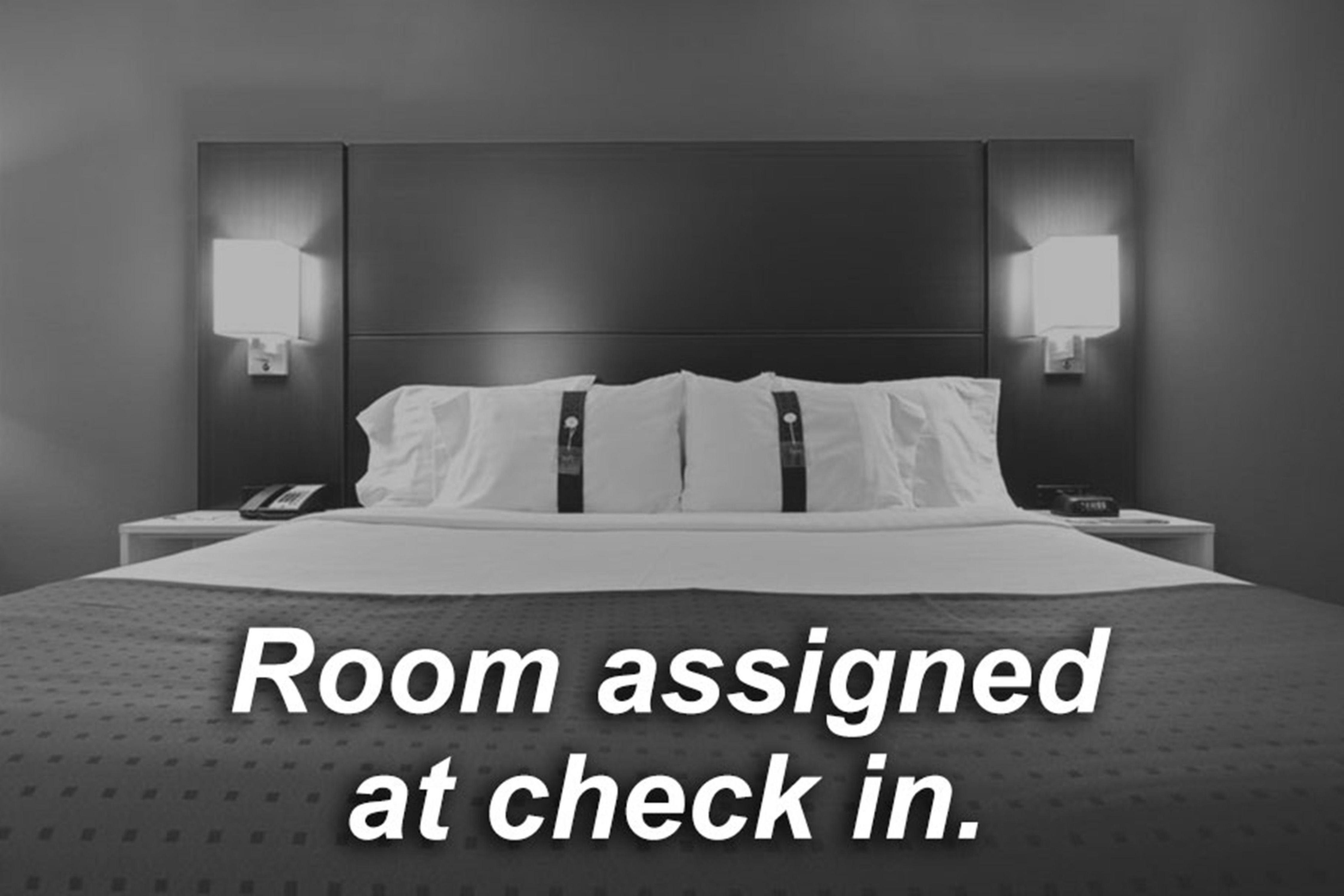 Holiday Inn Express & Suites - Oxford By Ihg Экстерьер фото