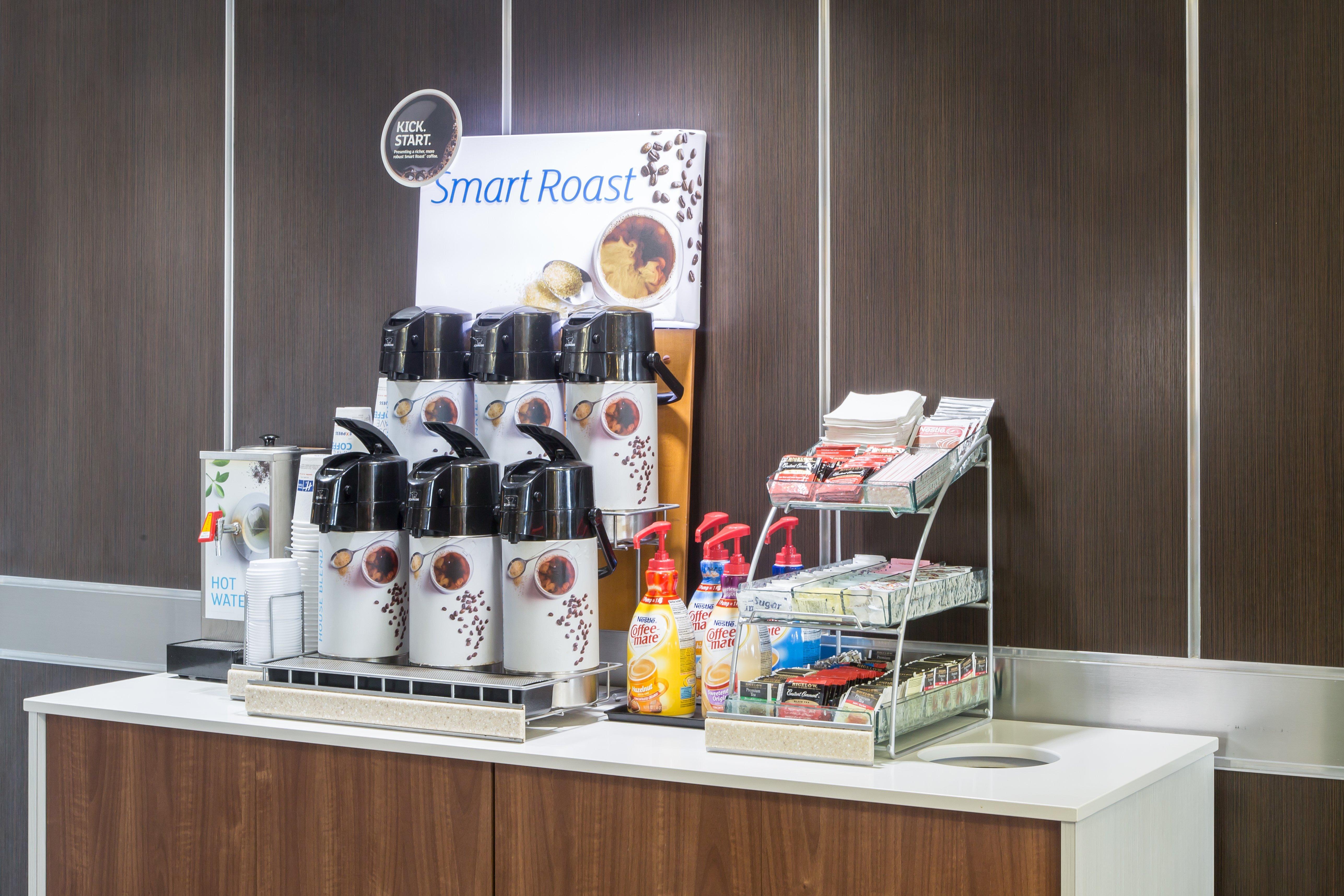 Holiday Inn Express & Suites - Oxford By Ihg Экстерьер фото